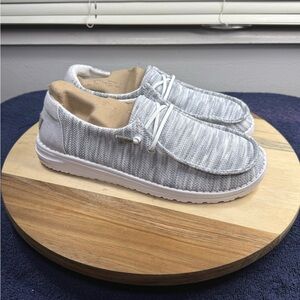 Hey Dude Shoes New Without Tag (Women’s 10 (Men’s 8.5)